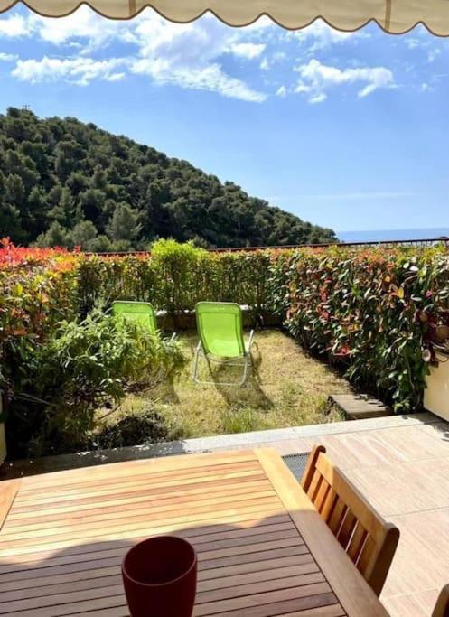 Casa Vacanze Luna 2 Vallecrosia Eksteriør bilde